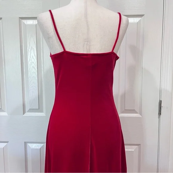 Vintage Jump Apparel Red Velvet Fitted Maxi Dress Size 11/12 - Picture 6 of 10